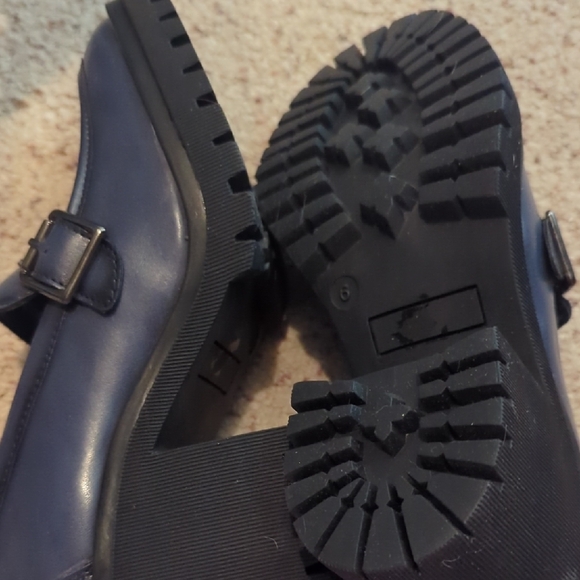 Size 6 Women's Blue Platform Loafers Minimalist Dark Academia - Picture 3 of 3